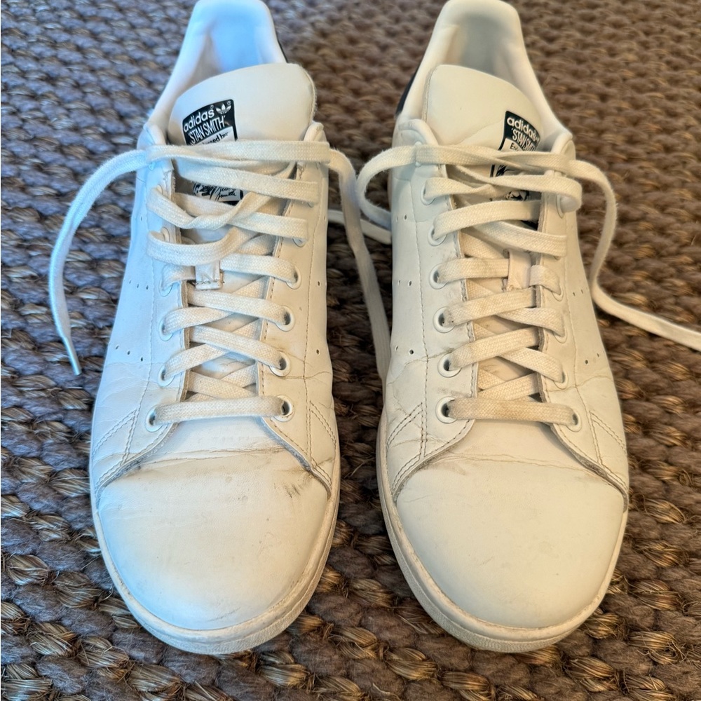 Adidas Men's Cream Sneakers